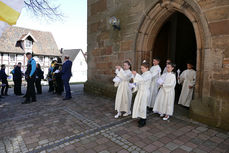 Feier der 1. Heiligen Kommunion in Sankt Crescentius (Foto: Karl-Franz Thiede)